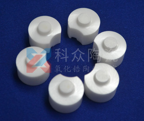 怎樣選擇高質(zhì)量的氧化鋯陶瓷球？