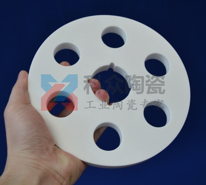 氧化鋯陶瓷研磨后為什么會有精度誤差？